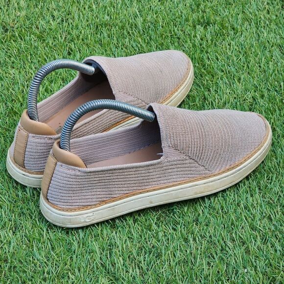 UGG SAMMY - Women's Slip-On - SIZE 7.5 - Picture 4 of 9